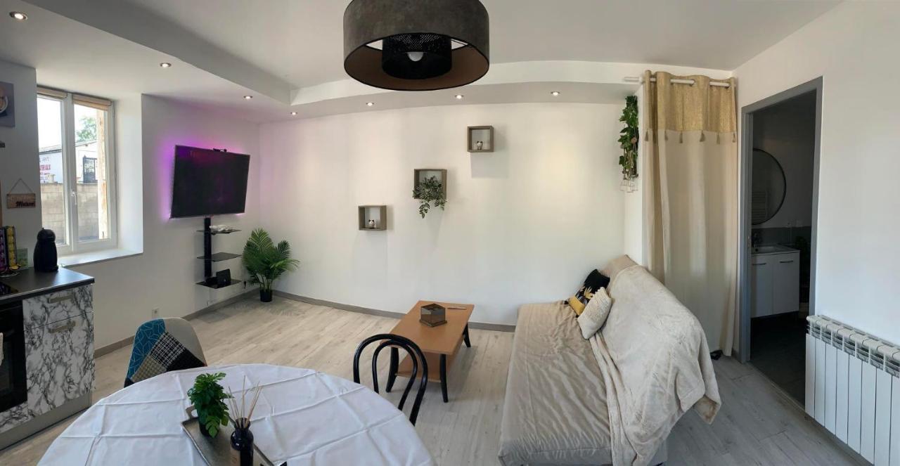 T2 Cosy Matelas 5* / Ecran Plat Qled Mâcon Εξωτερικό φωτογραφία